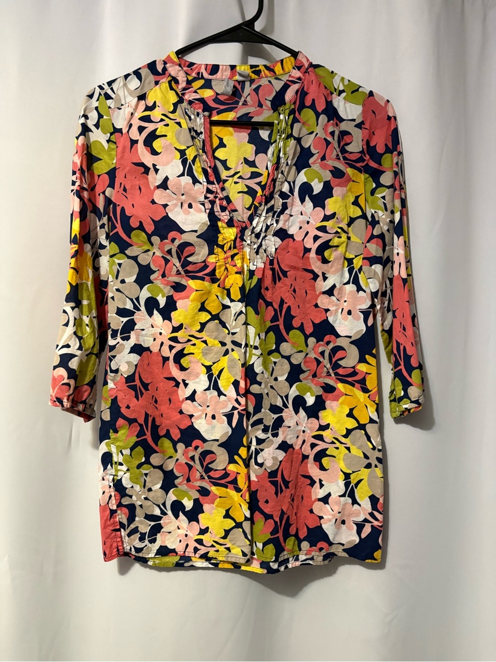 Old Navy Navy Floral V-Neck Tunic with Coral, Yellow & Olive